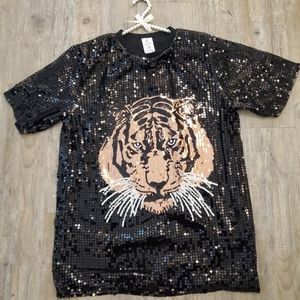 Karachic Sequin Tiger top NWT